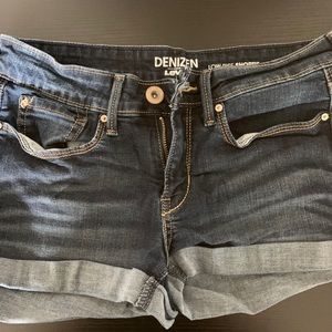 Levi’s Low-Rise Shorts